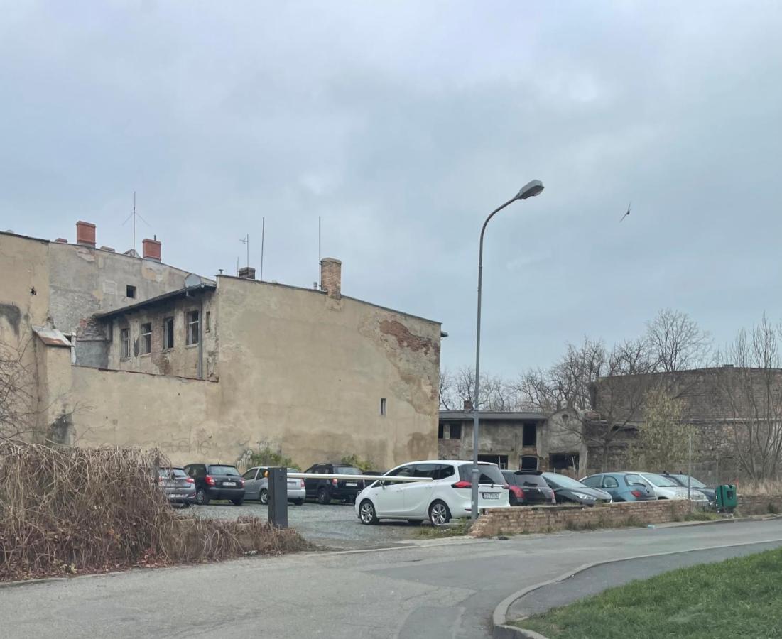 Apartament Szczesliwa 13 - Plac Ratuszowy เยเลเนียกูรา ภายนอก รูปภาพ